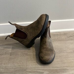 Blundstone Women’s 6.5 Brown Leather Chelsea Boots